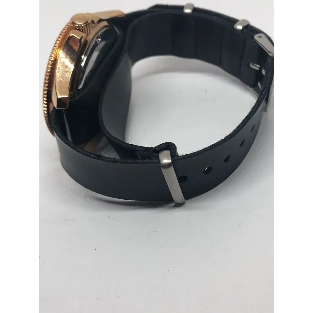 Fossil AM4511 Women's Black Leather Analog Dial Quartz Genuine Wrist Watch RK382